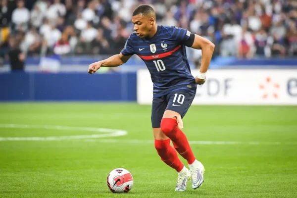 Kylian Mbappe Affisch